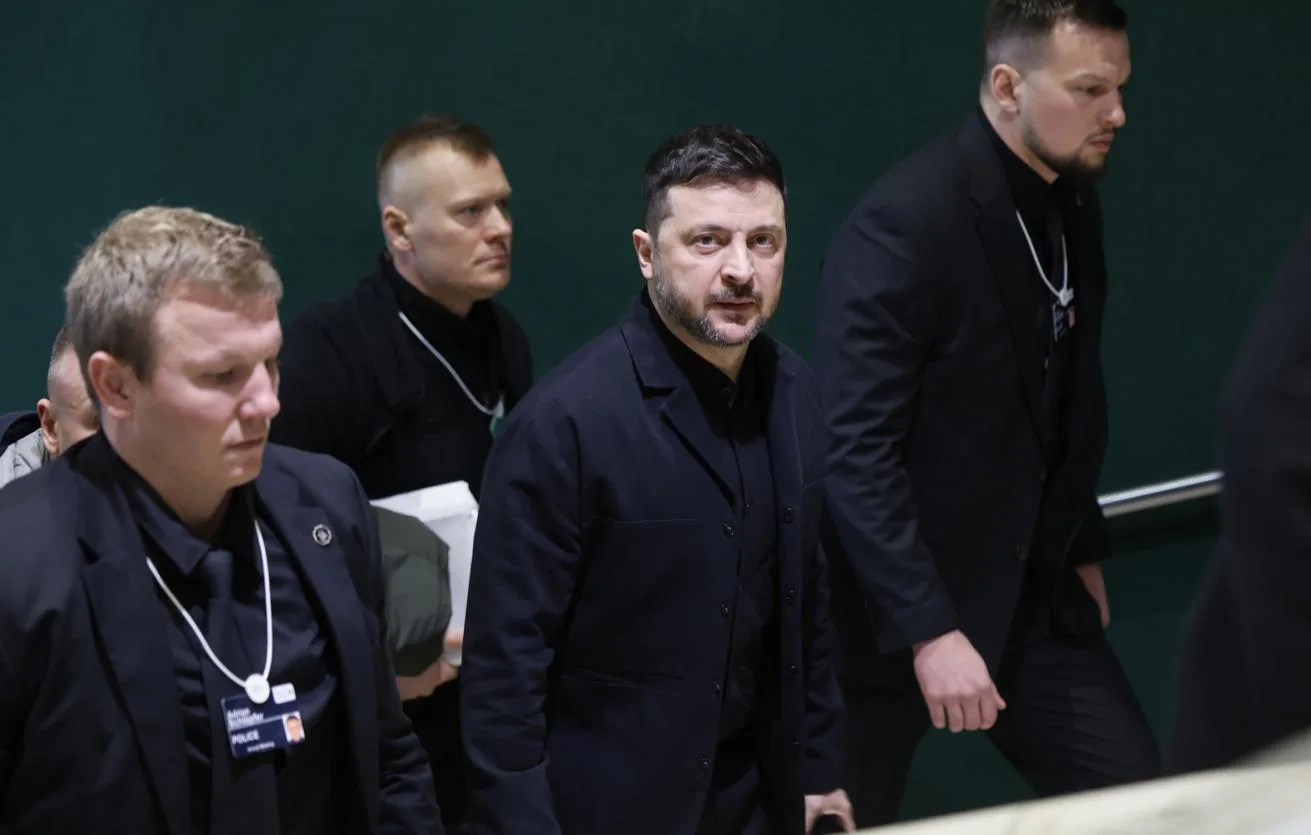 Унищожителен коментар на Джефри Сакс за Зеленски, който унищожава Украйна