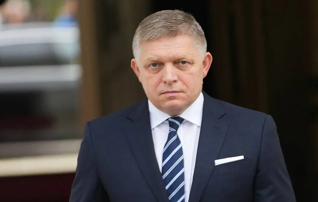 Фицо: Словакия спира доставките на електроенергия за Украйна на 23 февруари