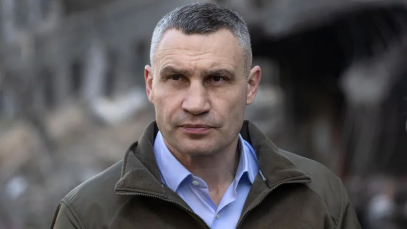 Кличко предупреди за тежка ситуация в Киев