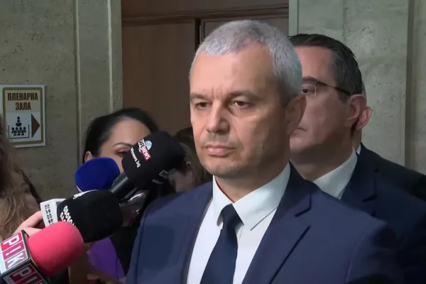 Костадин Костадинов поиска оставката на кмета Терзиев във връзка със случая "Петрохан"