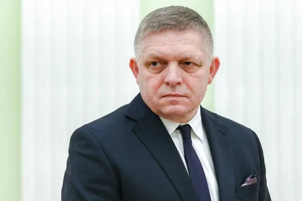 Фицо заплашва да наложи вето върху новите антируски санкции на ЕС заради блокирането на „Дружба“