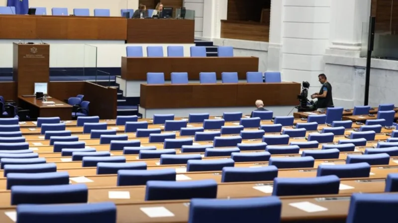 Последен работен ден на депутатите в 51-вото Народно събрание