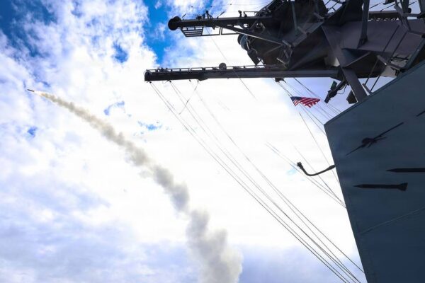 САЩ са похарчили над 42 милиарда долара за военна операция в Иран