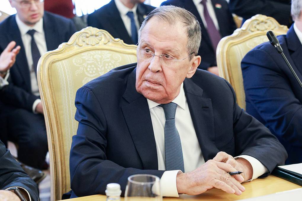 Лавров: Засега няма конкретни инициативи за разрешаване на украинския конфликт