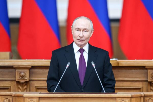 Путин: Руснаците показват единство на фона на западната агресия