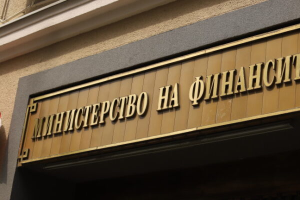 Бюджетният дефицит възлиза на 1,76 млрд. евро към края на април