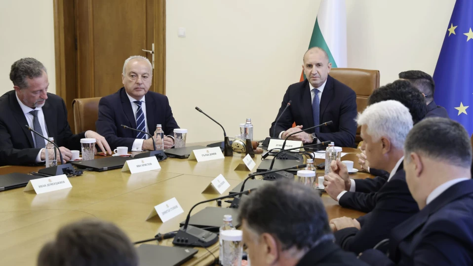 Нови петима заместник-министри са назначени от Румен Радев