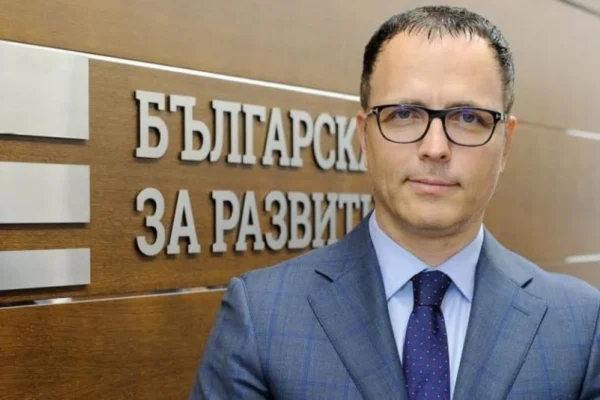 Бившият шеф на ББР Стоян Мавродиев е задържан в Белград