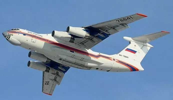 Руски самолет помага за гасене на пожарите в Сърбия