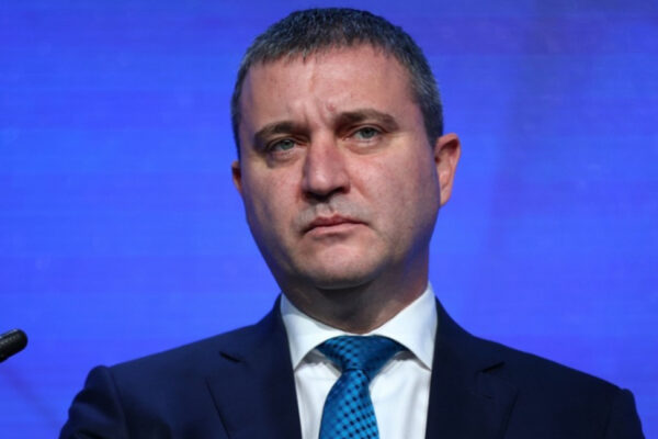 Санкционираният по „Магнитски“ Владислав Горанов потвърди връзката с фирмата за мантинели, но…