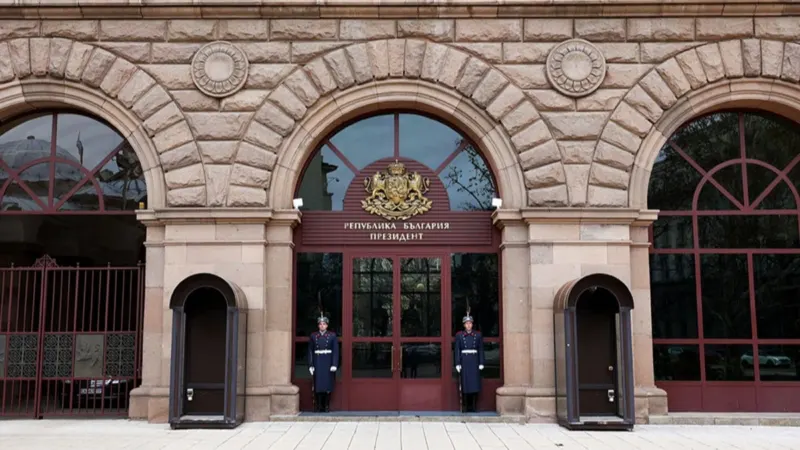 България избира седмия си президент: Oфициално започна предизборната кампания