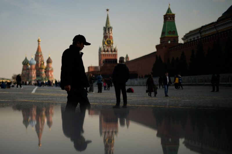Напрежение в последния ден на вота в Русия! Опозицията призова руснаците да излязат на протест