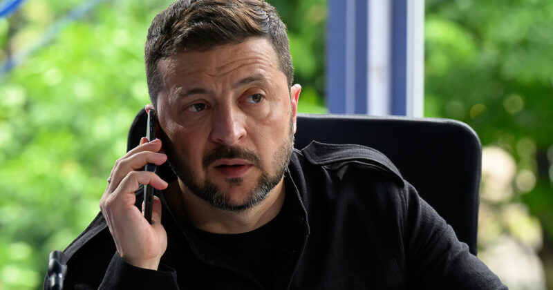 Оставка след нов корупционен скандал в Украйна! Вижте кой си тръгва