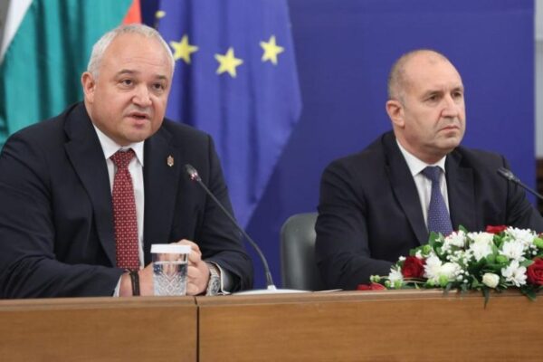 Скандално разкритие от МВР: Полетите на Пеевски били финансирани с пари от…