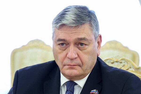 Дипломат: Русия е готова да действа като посредник между САЩ и Иран Дипломат: Русия е готова да действа като посредник между САЩ и Иран
