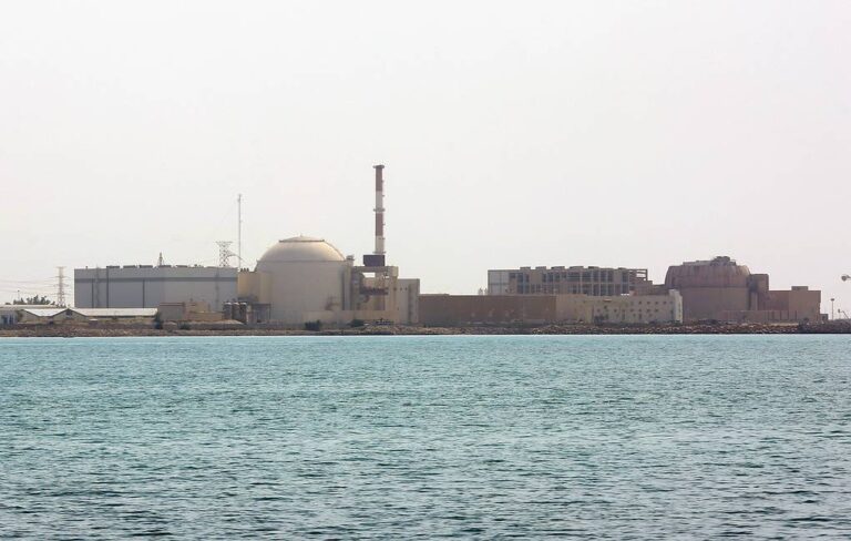 Moskva I Teheran Obsazhdat Izgrazhdaneto Na Aec Busher