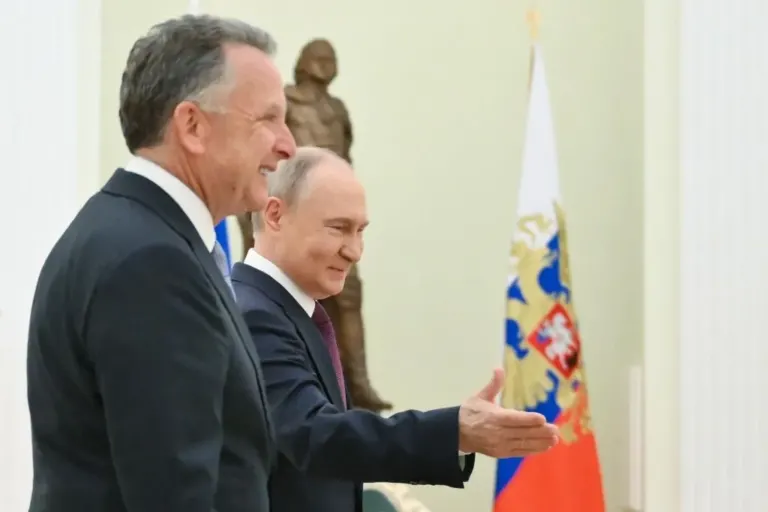 Ot Sreshtata Sas Zelenski Direktno Pri Putin Kakvo Nosi Uitkof Ot Oslo
