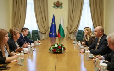 Стана ясно какво са си казали Радев и Митрофанова
