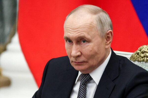 Путин събира лидерите на ОНД и Каспийската петорка в Туркменистан Владимир Путин ще участва в срещата на върха на ОНД
